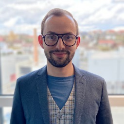 Ansprechpartner Steven A.